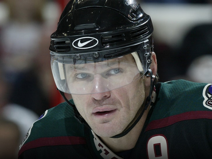 main-Claude-Lemieux-getty-1