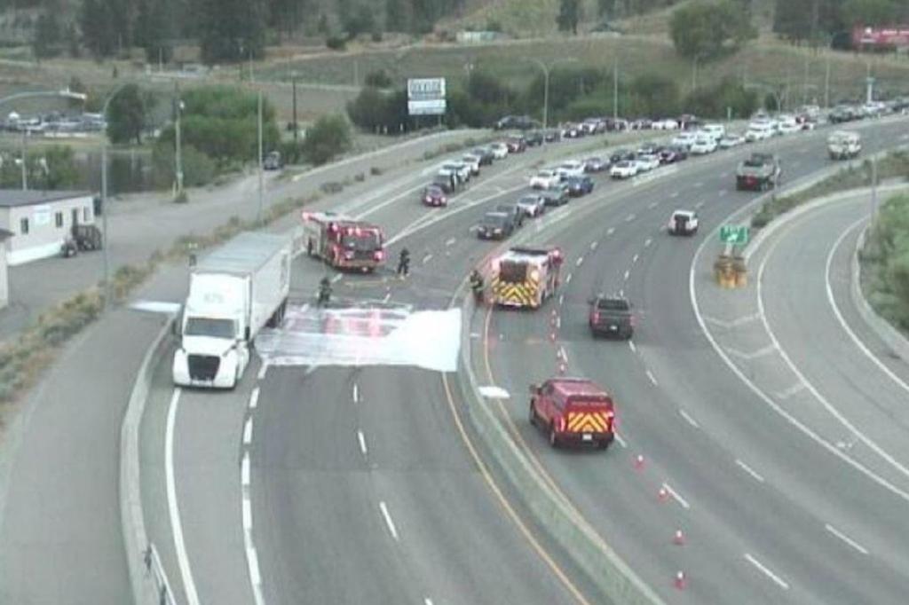 2 firefighters injured after semi-truck explosion on B.C. bridge