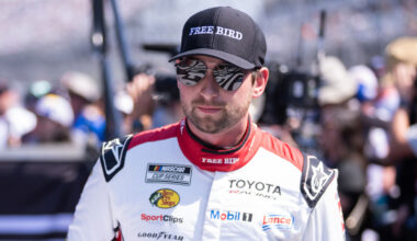 Briscoe holds off Bell, wins in NASCAR's return to Chicagoland