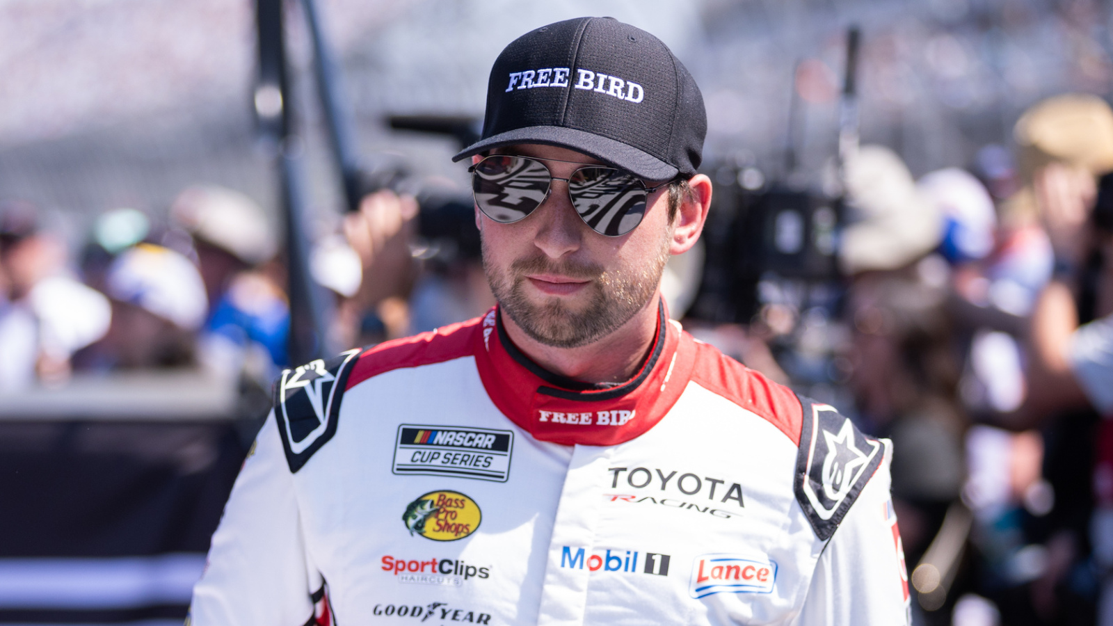 Briscoe holds off Bell, wins in NASCAR's return to Chicagoland