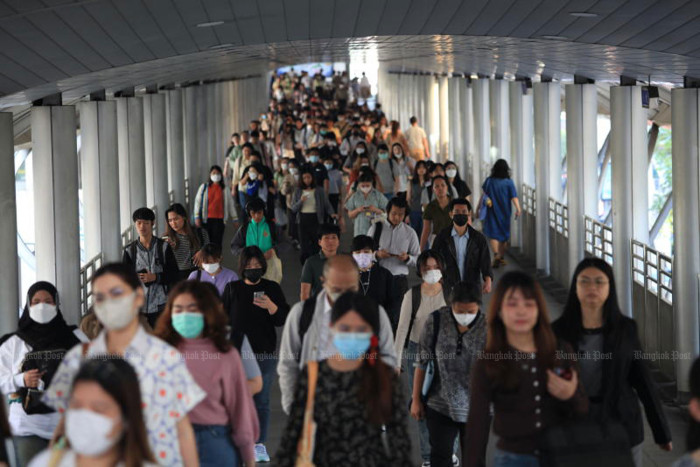 Bangkok Post - 17.3m workers 'unable to support their retirement'