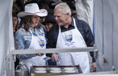 Premiers Smith, Ford unveil proposed west-east oil pipeline route
