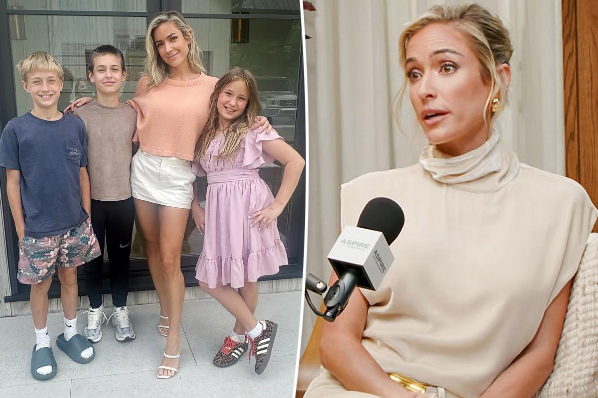 Kristin Cavallari forces kids to fly coach while she's in first class: 'Bye guys'