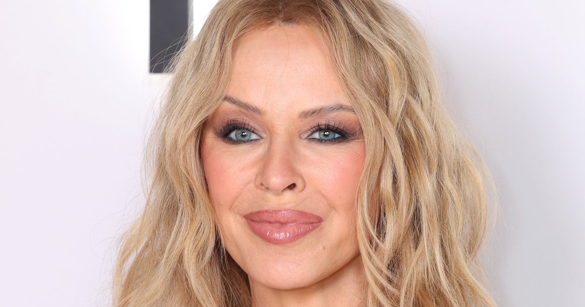 Australian PM Albanese Apologizes for Kylie Minogue Comments