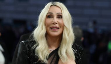 Cher to Pay $1 Million Legal Tab Over Royalties War With Sonny's Widow