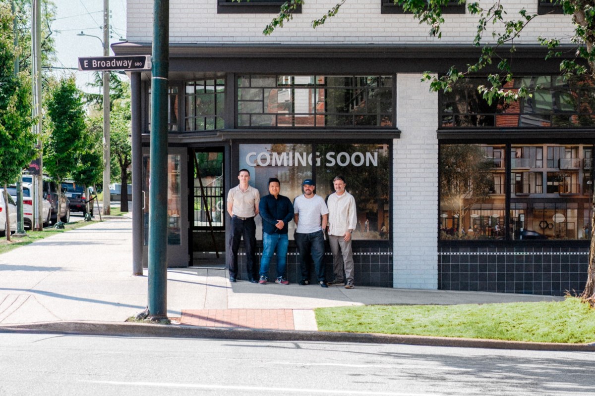 Is Como Taperia opening a second location in Vancouver?