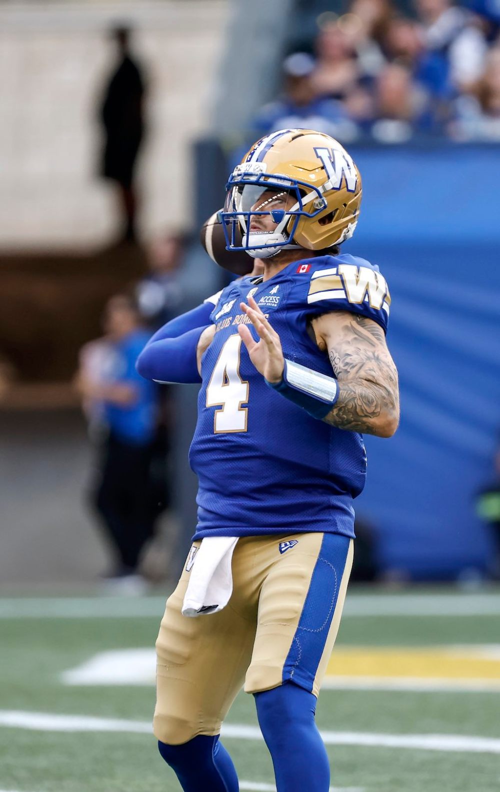 THE CANADIAN PRESS/John Woods
Winnipeg Blue Bombers quarterback Dru Brown threw four interceptions in the Bombers 52-30 loss to the Calgary Stampeders in Winnipeg, Friday.