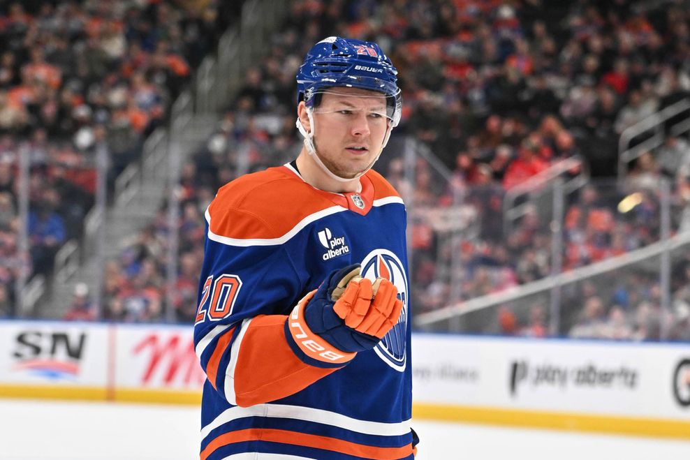 curtis lazar oilers canucks