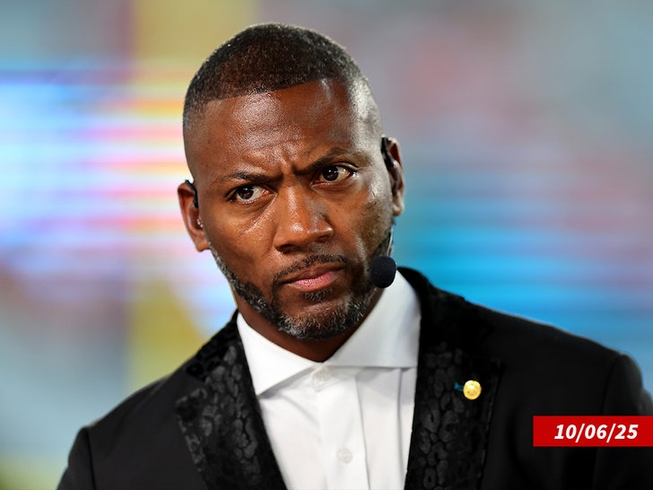 ryan clark sub getty swipe