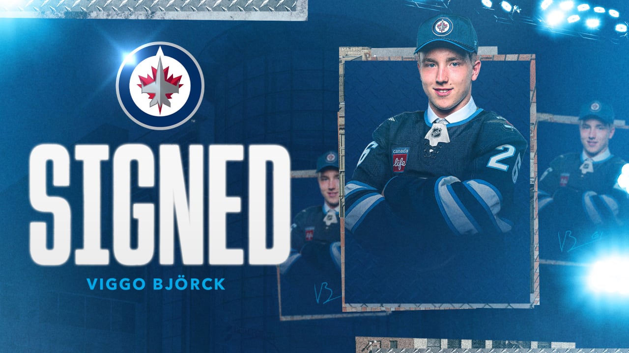 Jets sign forward Viggo Björck to a three-year, entry-level contract