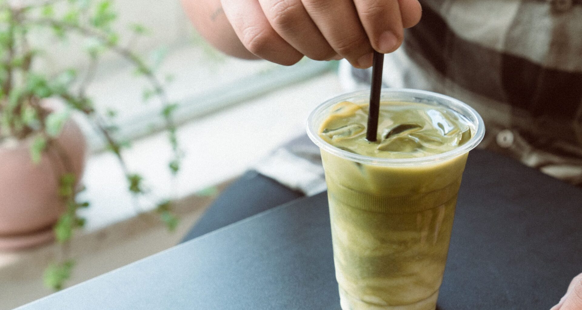 Popular Toronto cafe opens in mall on Mississauga border