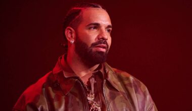 Drake trying to 'reverse curse' Canada vs. Morocco