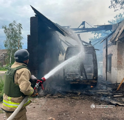 Russian Strikes on Dnipropetrovsk Region Kill 3, Wound 10
