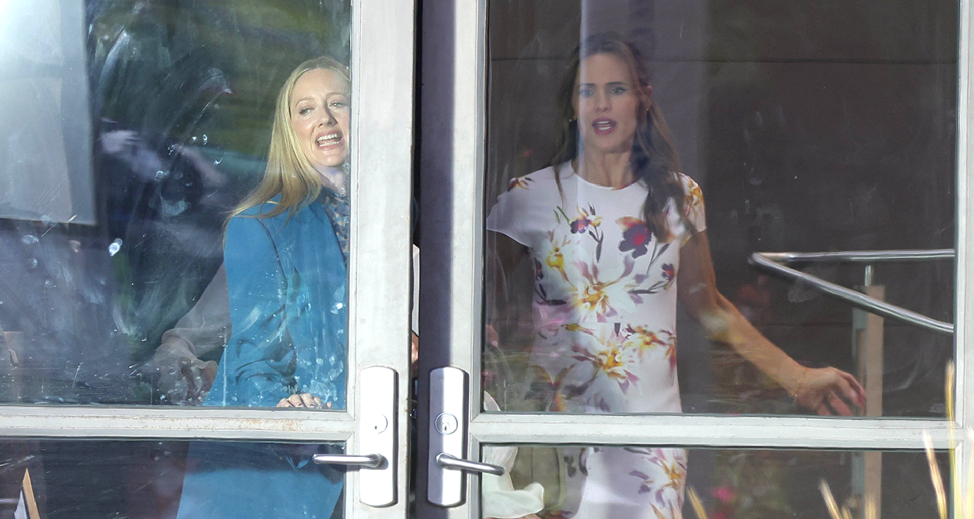 Jennifer Garner & Judy Greer Join '13 Going on 30' Reboot, See the Pics!