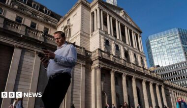 Bank of England holds interest rates but says it is ready to raise them if Iran war escalates