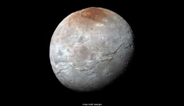 Pluto's Moon Charon Shows Signs Of "Despinning", New Study Finds