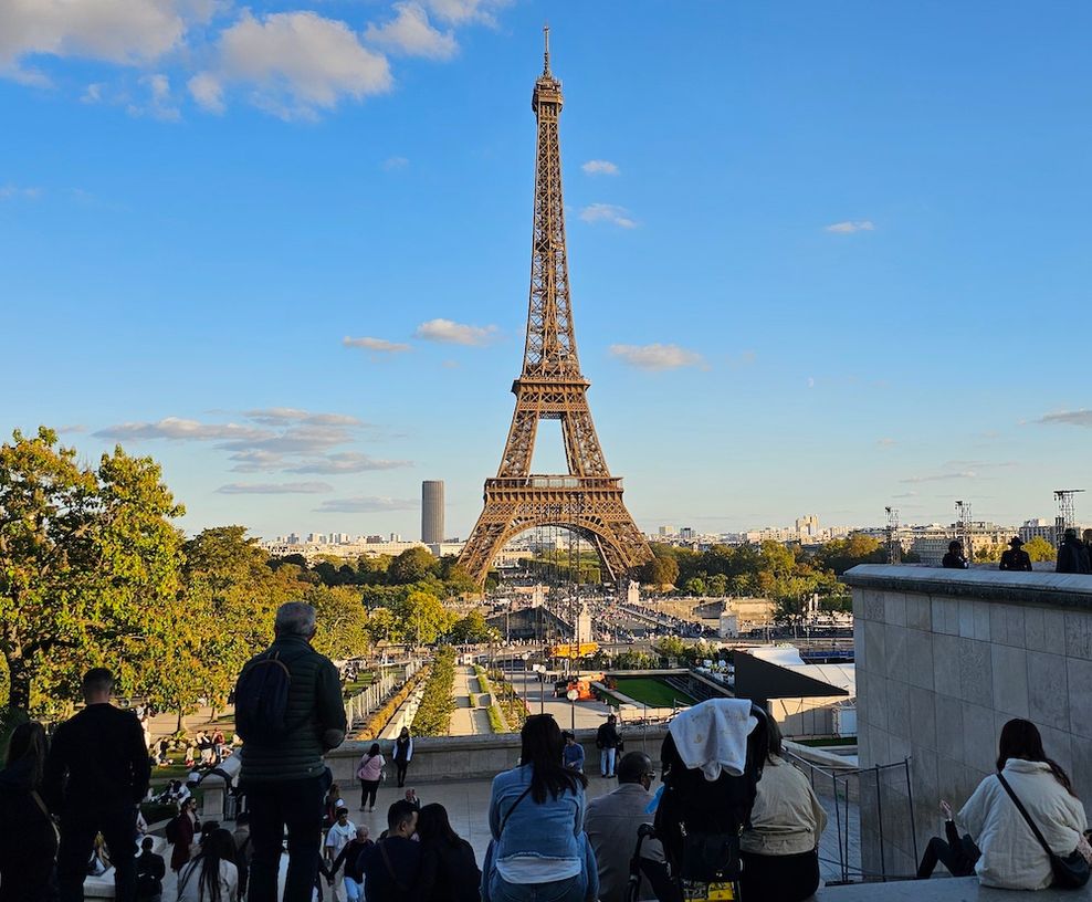 eiffel tower montparnasse tower paris 1