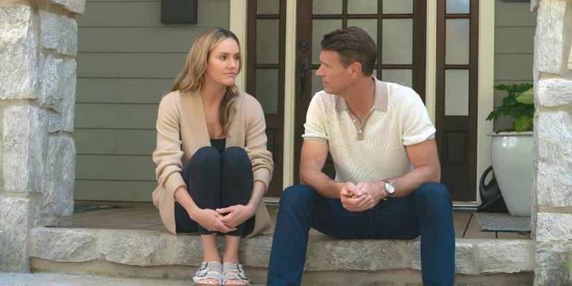 Erinn Hayes sitting next to Scott Foley in 'It's Not Like That'.