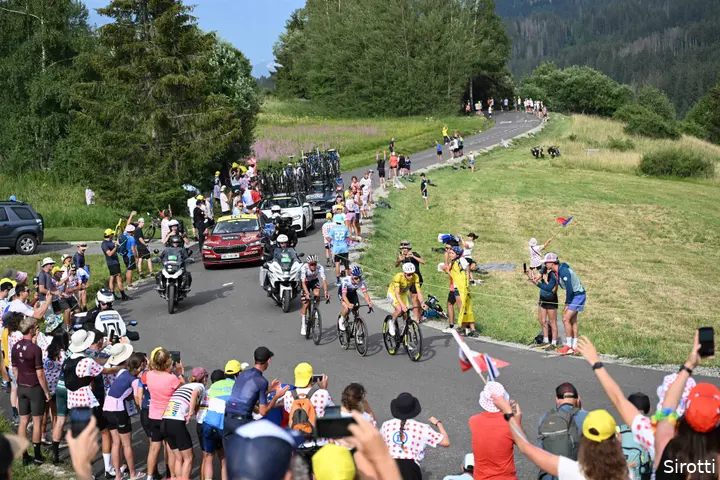 evenepoel-pogacar-del-toro