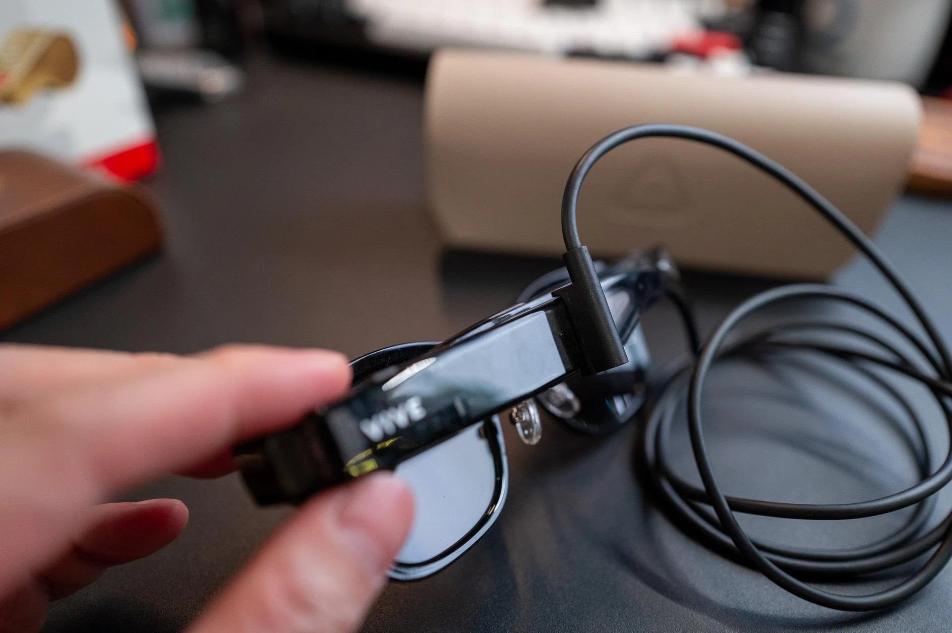 VIVE Eagle charging case.