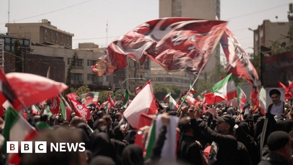 Resistance and revenge - Iran wanted to send a message with its farewell to Khamenei - BBC