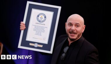Pitbull fans set Guinness World Record at BST Hyde Park show - BBC