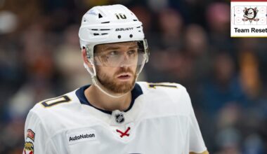 Ducks sign Greer, Jensen for depth at forward, defenseman