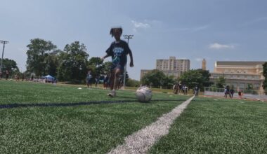 Hundreds of Chicago kids learn from pros at Future Stars soccer camp