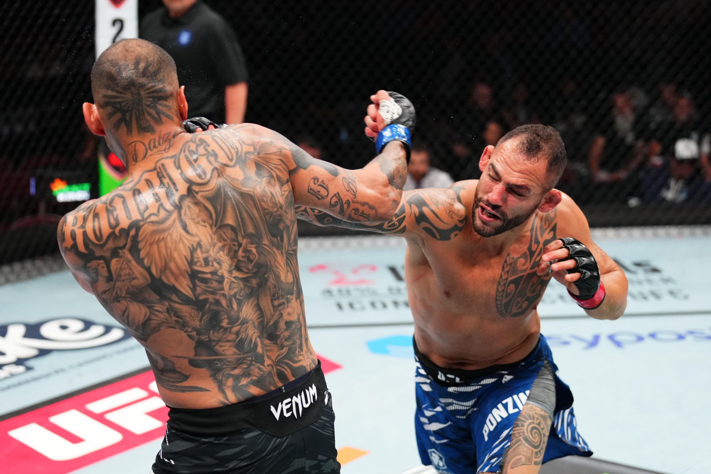 Santiago Ponzinibbio will rep Argentina at UFC Abu Dhabi.
