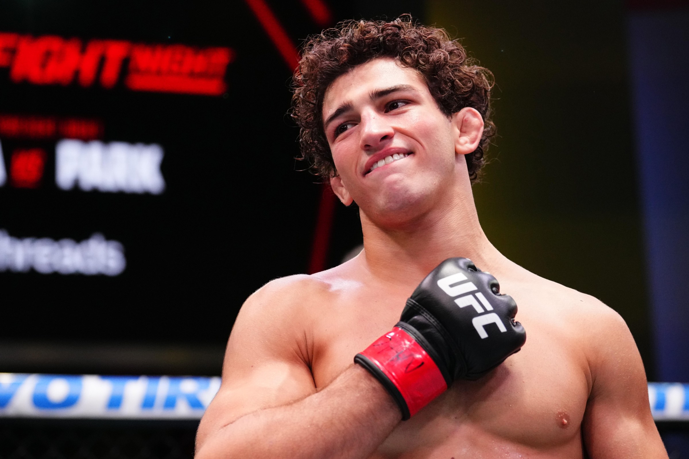 Austin Bashi gets a former top prospect at UFC Oklahoma City.