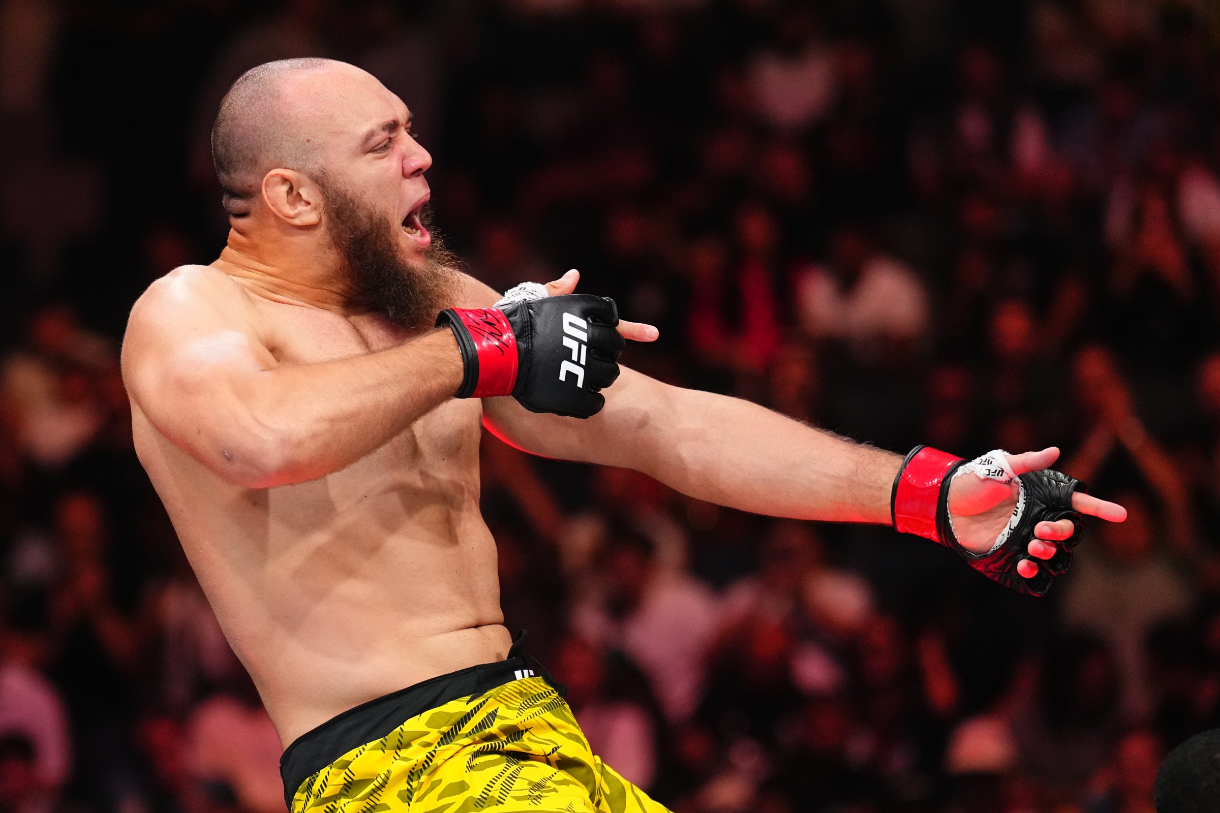 Valter Walker, and his beard, will fit in at UFC Abu Dhabi.