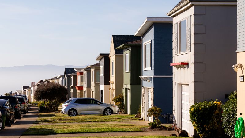 Mortgage rates climb to highest level in a year