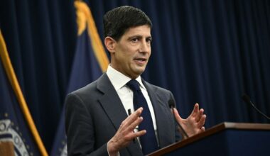 Live updates: Kevin Warsh faces Congress for the first time as Fed chairman
