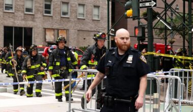 Live updates: Midtown NYC high-rise under construction evacuated