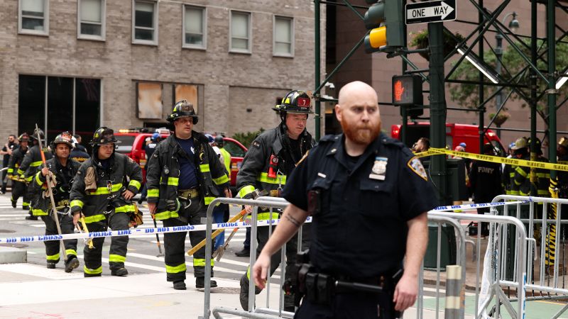Live updates: Midtown NYC high-rise under construction evacuated