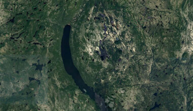 Uhackatik crater in Canada - The Planetary Society
