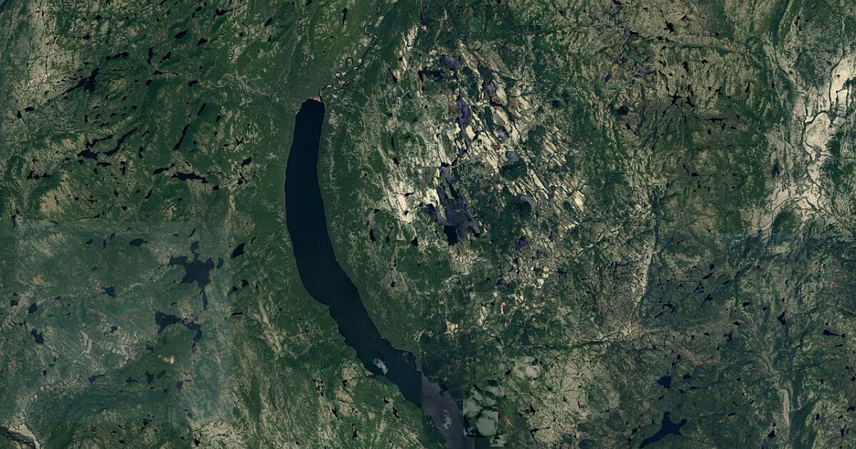 Uhackatik crater in Canada - The Planetary Society