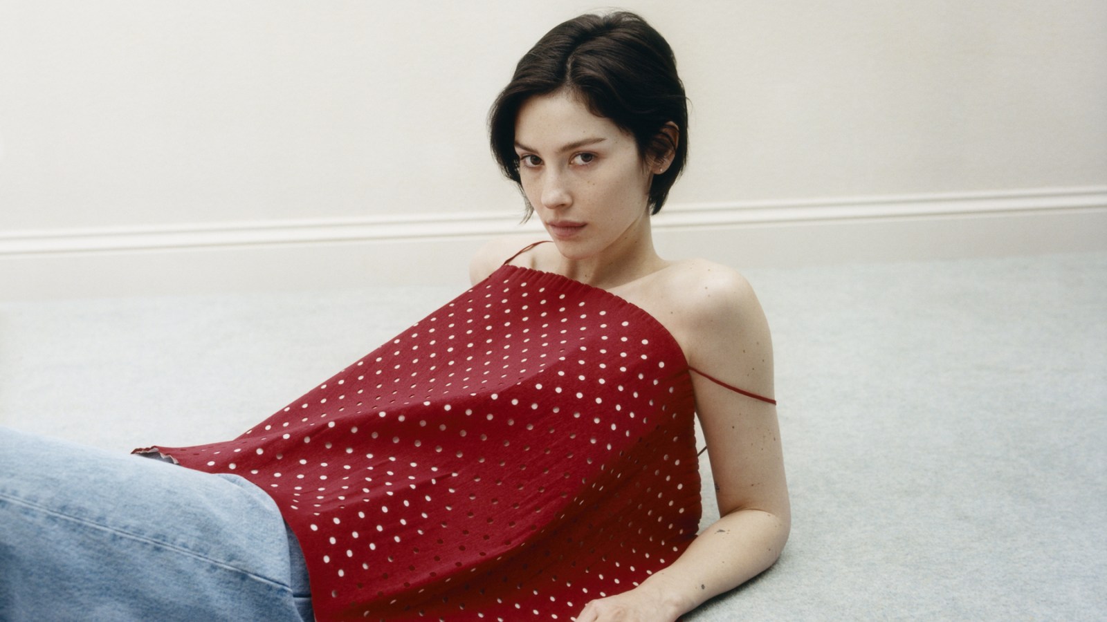 Gracie Abrams New Album Review: 'Daughter From Hell'