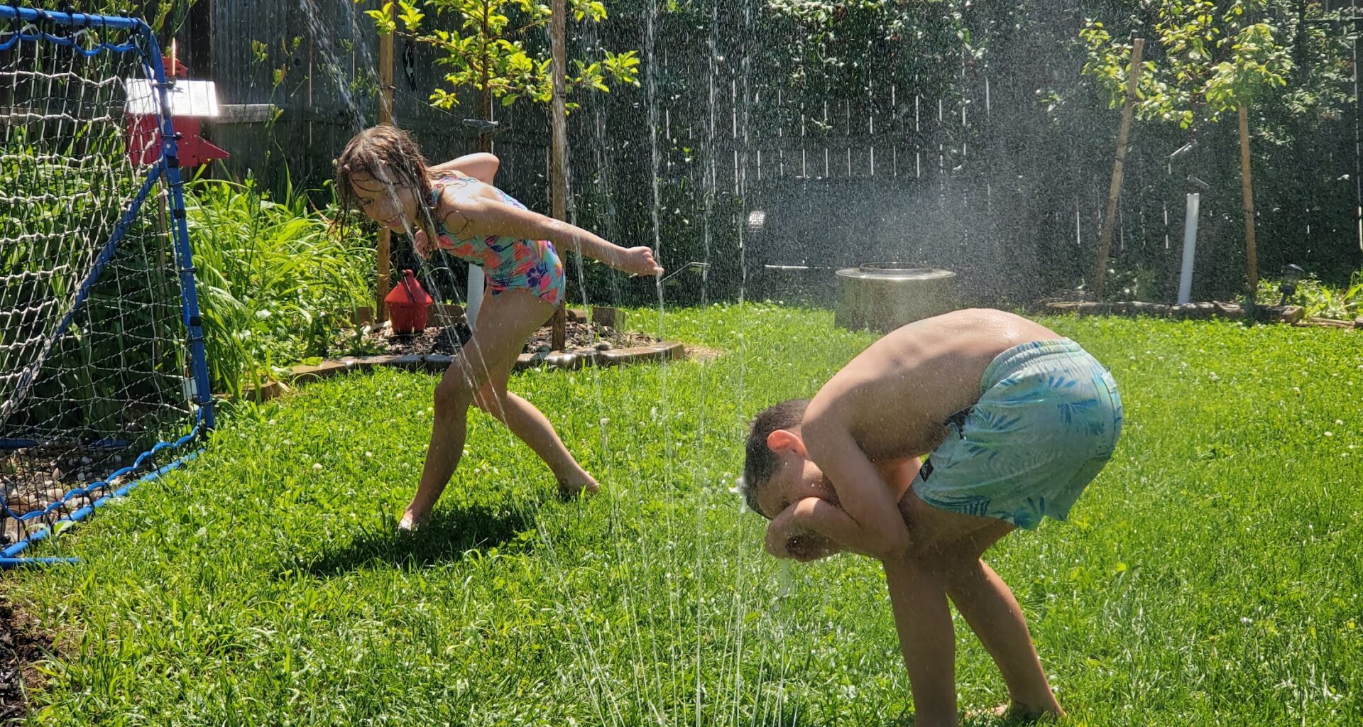 Manitoba swelters as heat warning continues