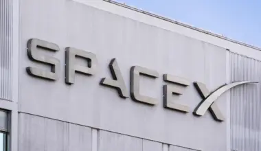 Here’s the best time to buy SpaceX stock, according to ChatGPT