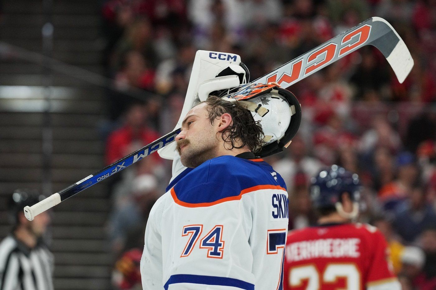 Stuart Skinner agrees to two-year, $7.5-million deal with Jets