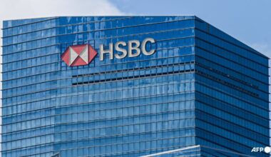 HSBC to hire 100 AI specialists, 100 wealth managers in boost to Singapore hub