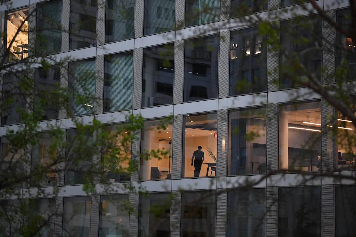 Just here for the healthcare: Nearly 1 in 4 Americans are stuck in jobs for insurance reasons
