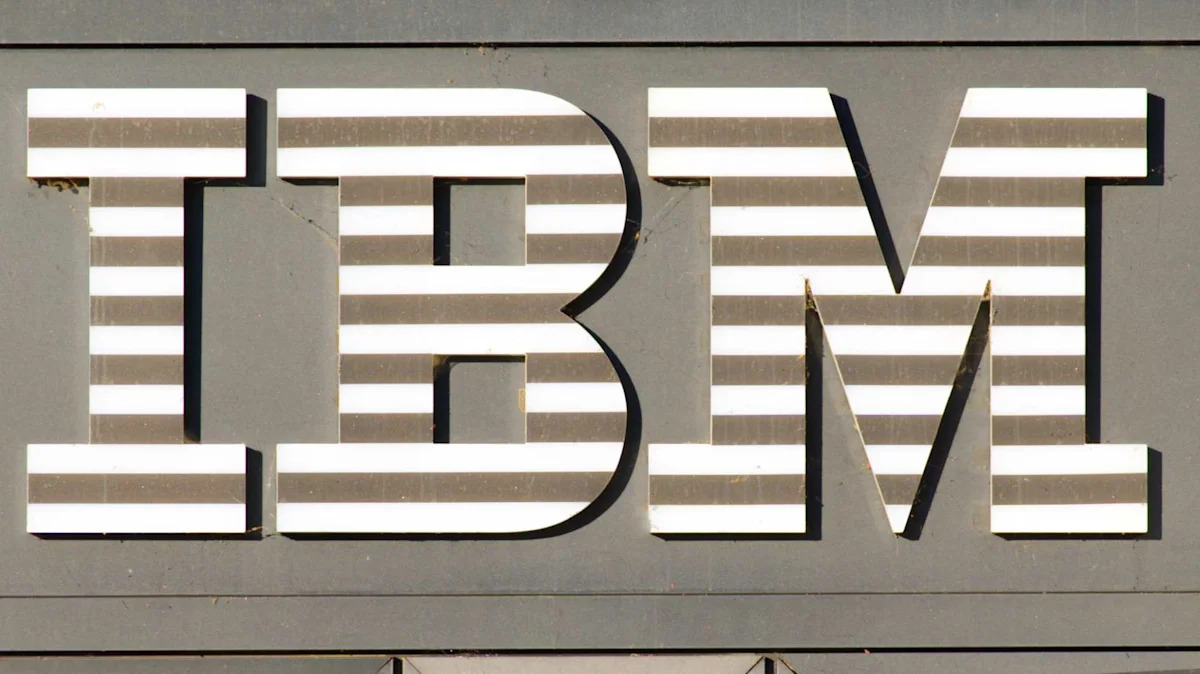 IBM stock closes down more than 25% after preannounced earnings results