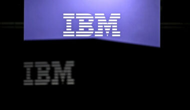 IBM shares plunge as AI spending boom disrupts business