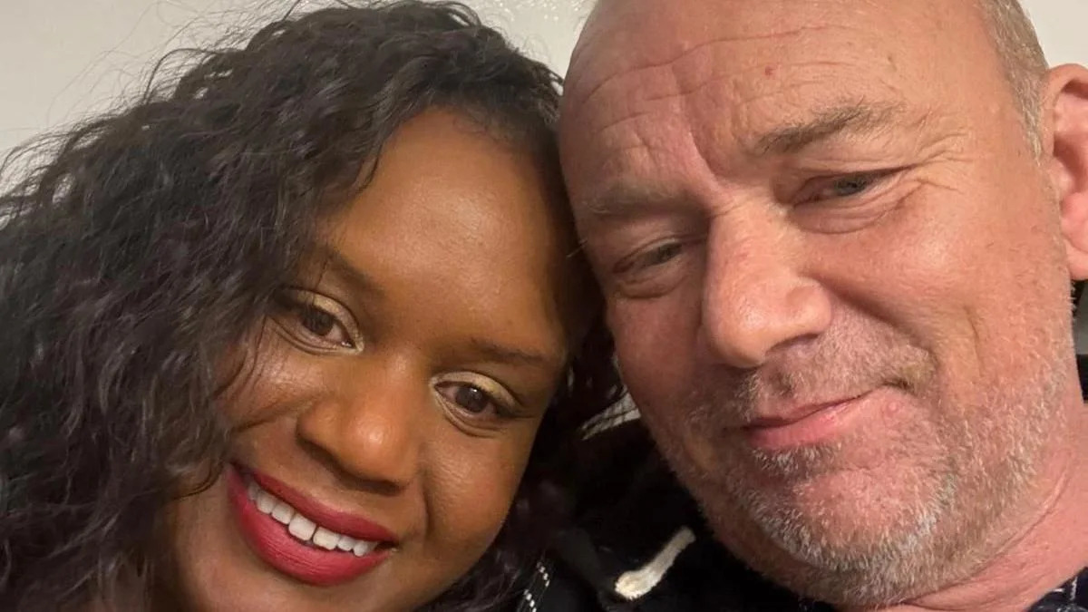 Couple who met during dialysis call for better care