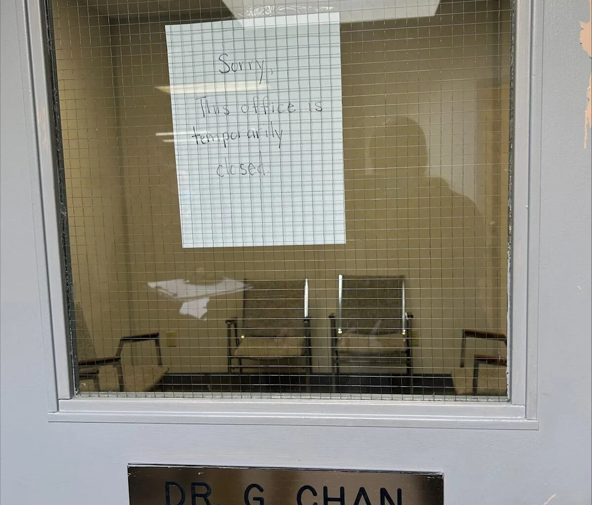 Over 800 patients of Brantford, Ont., clinic reminded to get HIV, hepatitis tests after dentist resigns