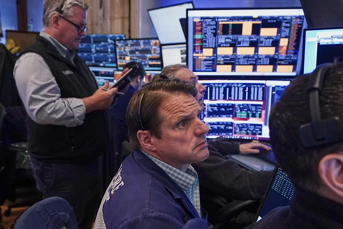 US stocks rise as Wall Street shows it's still hungry for AI winners