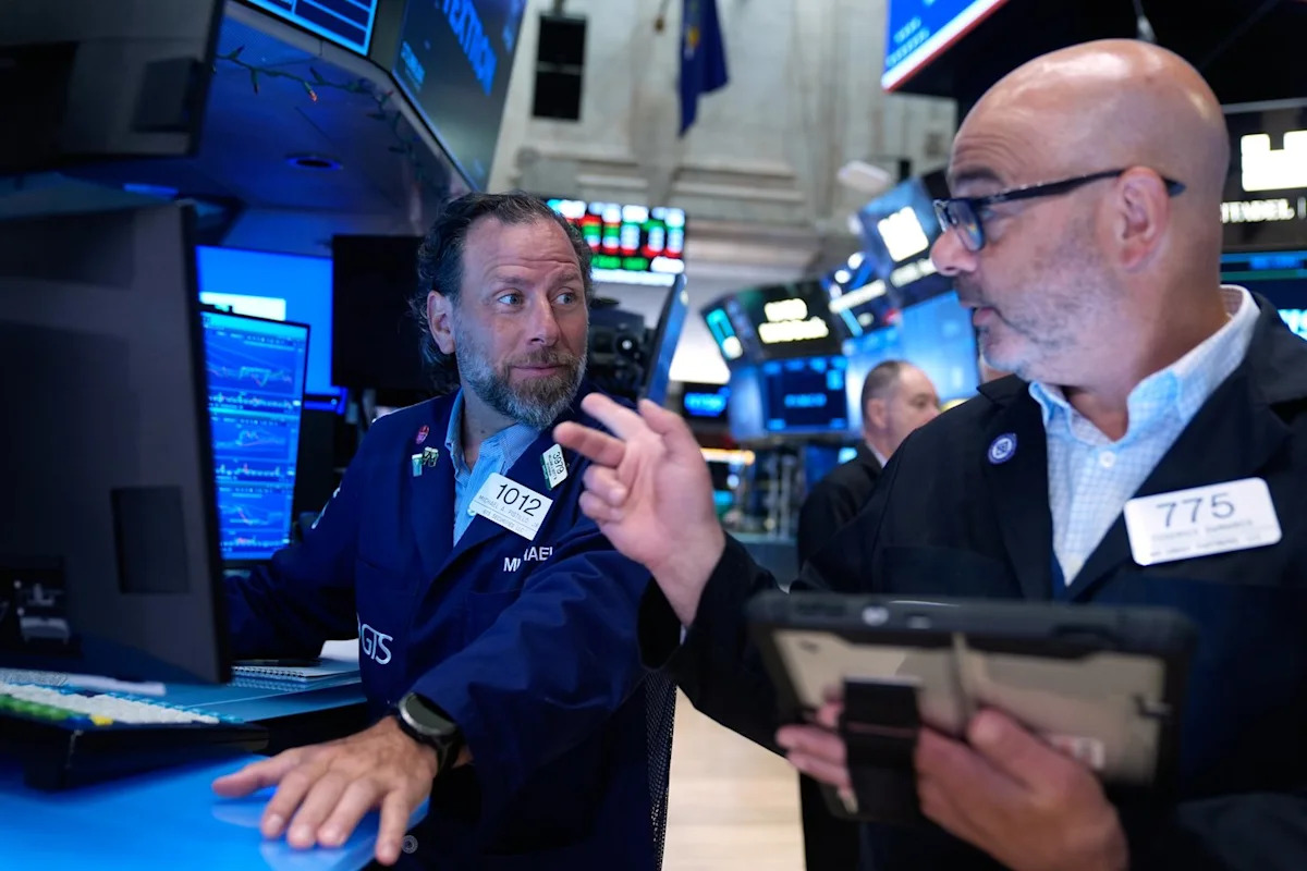 AI stocks sink and drag markets lower worldwide