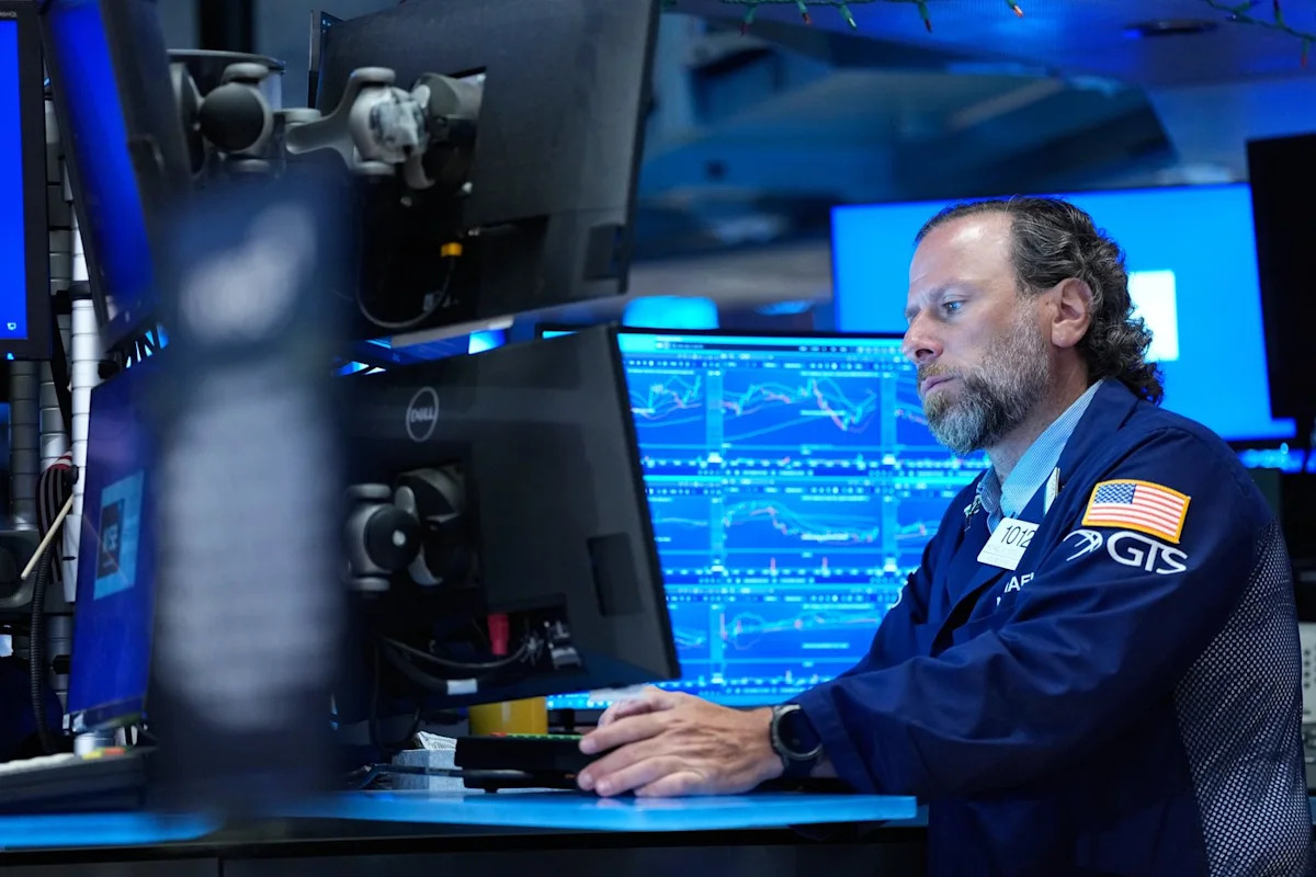 Rebounding AI stocks send the S&P 500 within 1% of its record